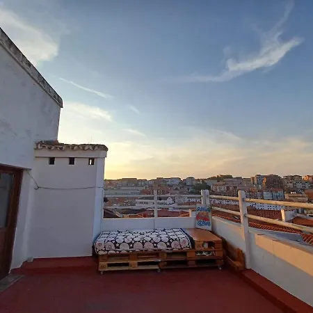 En El Atico De Tona Mirando A La Bahia De