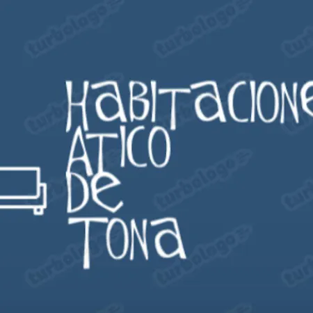 En El Atico De Tona Mirando A La Bahia De *